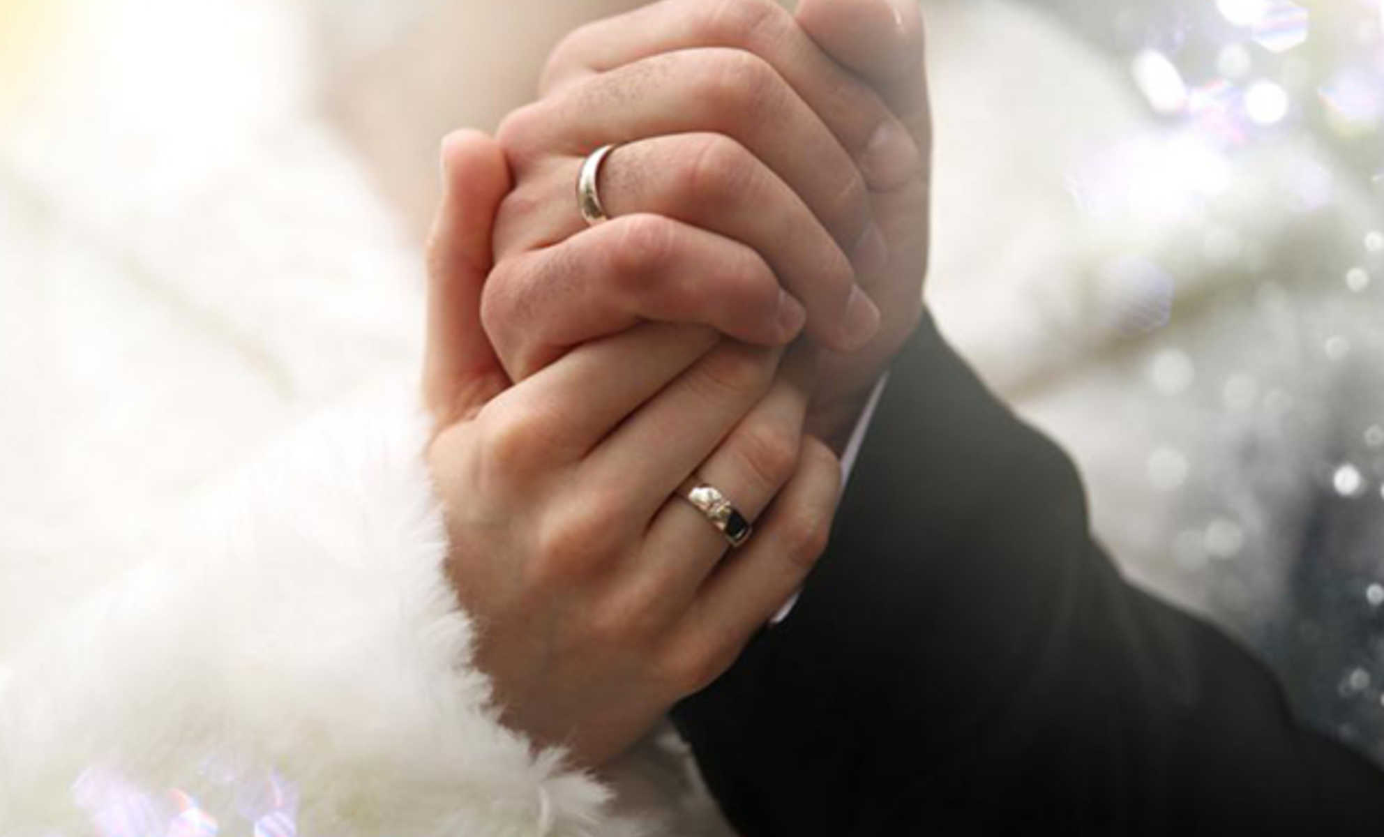 هل يجوز زواج المسلم من مسيحية وما الدليل