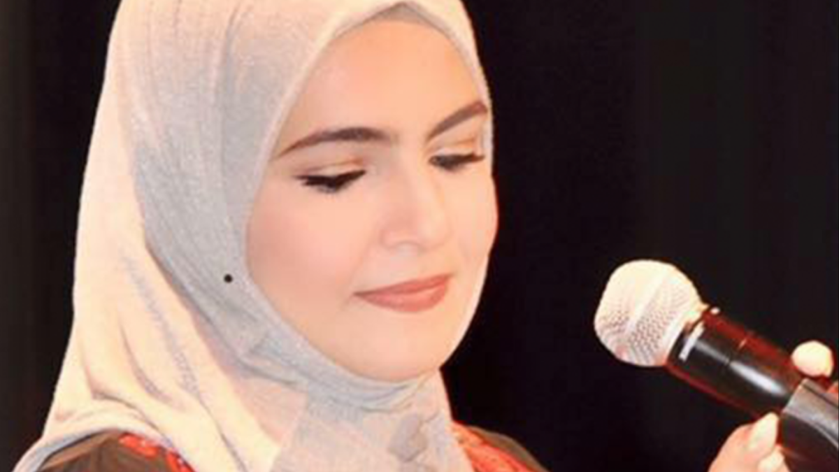هل صوت المرأة عورة إسلام ويب
