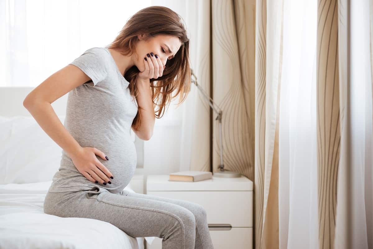 تأثير الكحة على الحامل في الشهور الأولى
